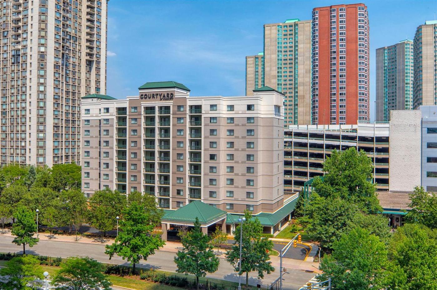 Hotel Courtyard Jersey City Newport