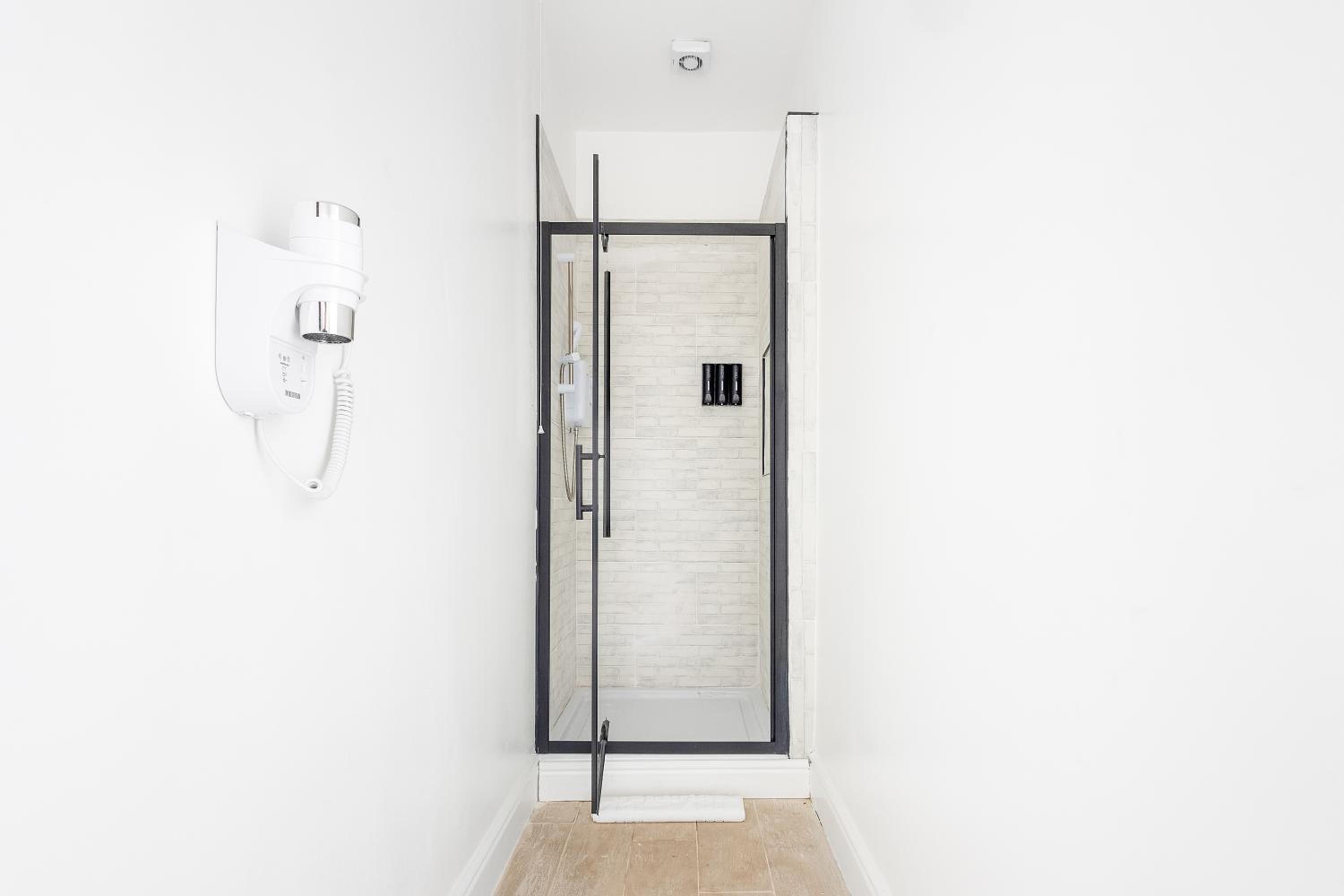 Boutique Family Apartment in Jewellery Quarter for 6
