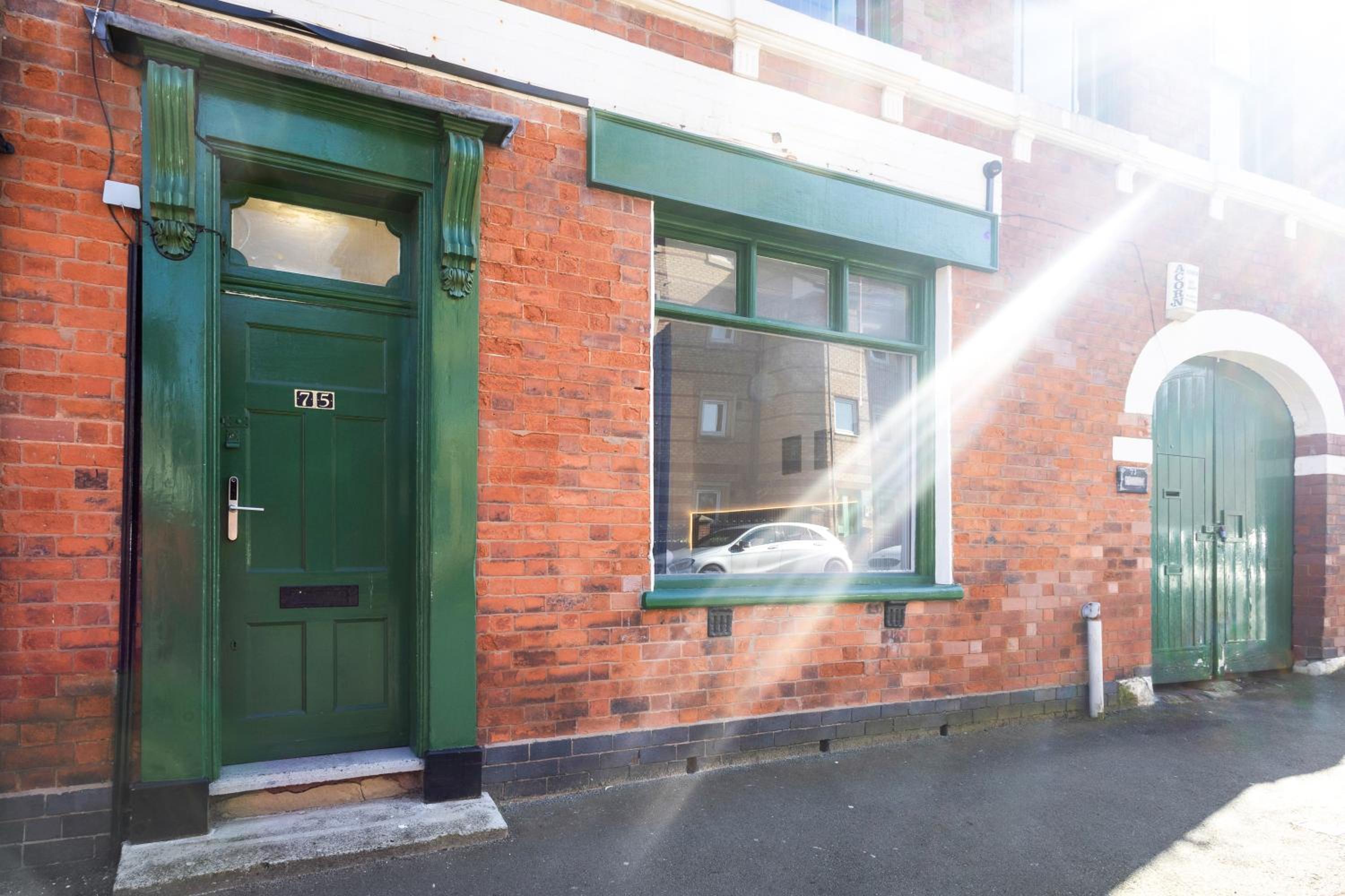 Boutique Family Apartment in Jewellery Quarter for 6