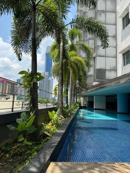 Cozy home in city center with free parking - 1A