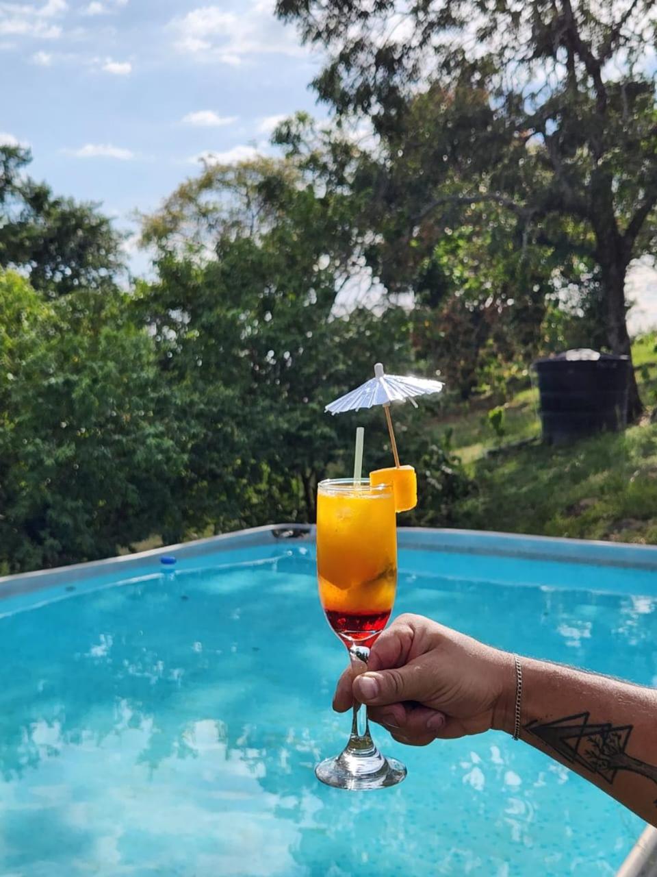 Posada Turistica Rural y Glamping Altos del Dorado La Mesa