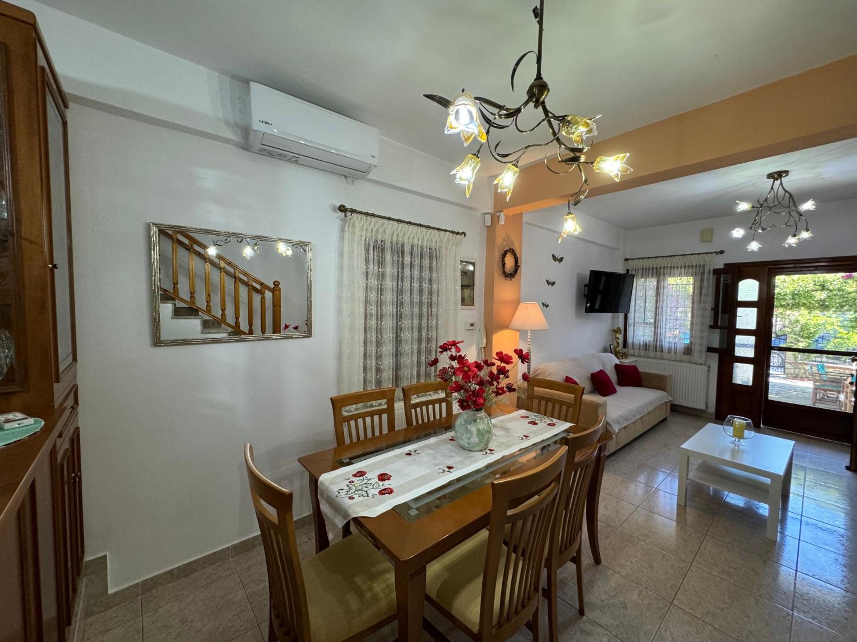 Thomas Family Villa view 4