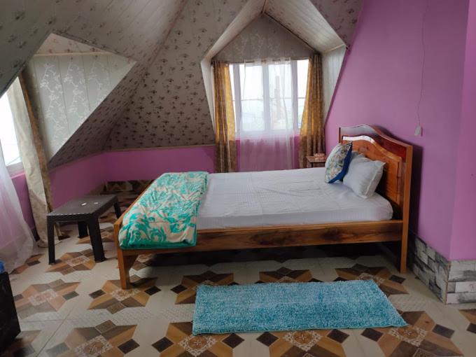 LEPCHA'S ETHNIC HOMESTAY Kalimpong, kanchenjunga View, Near Morgan House view 3
