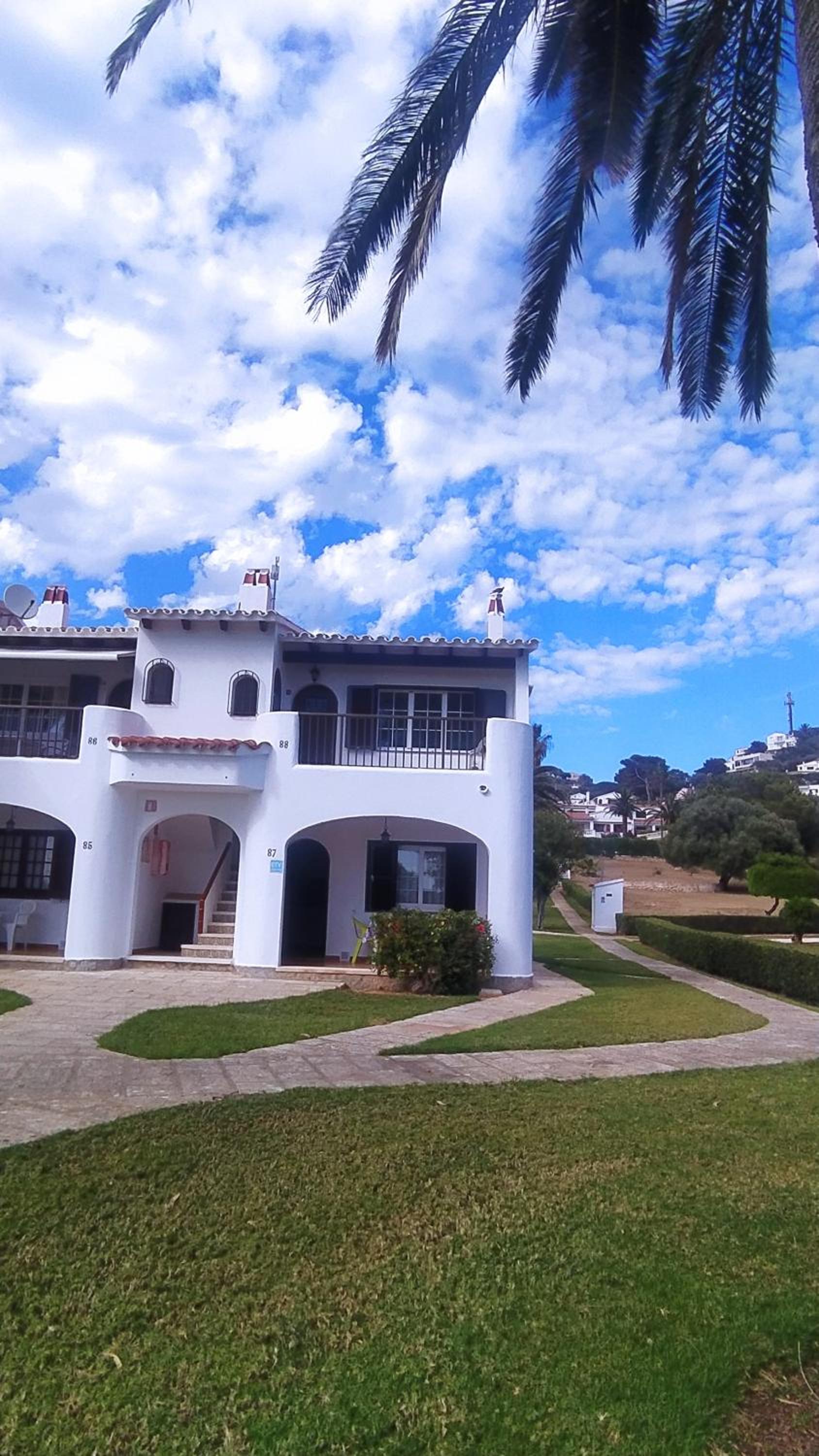 Son Bou Bonito y Renovado Apartamento