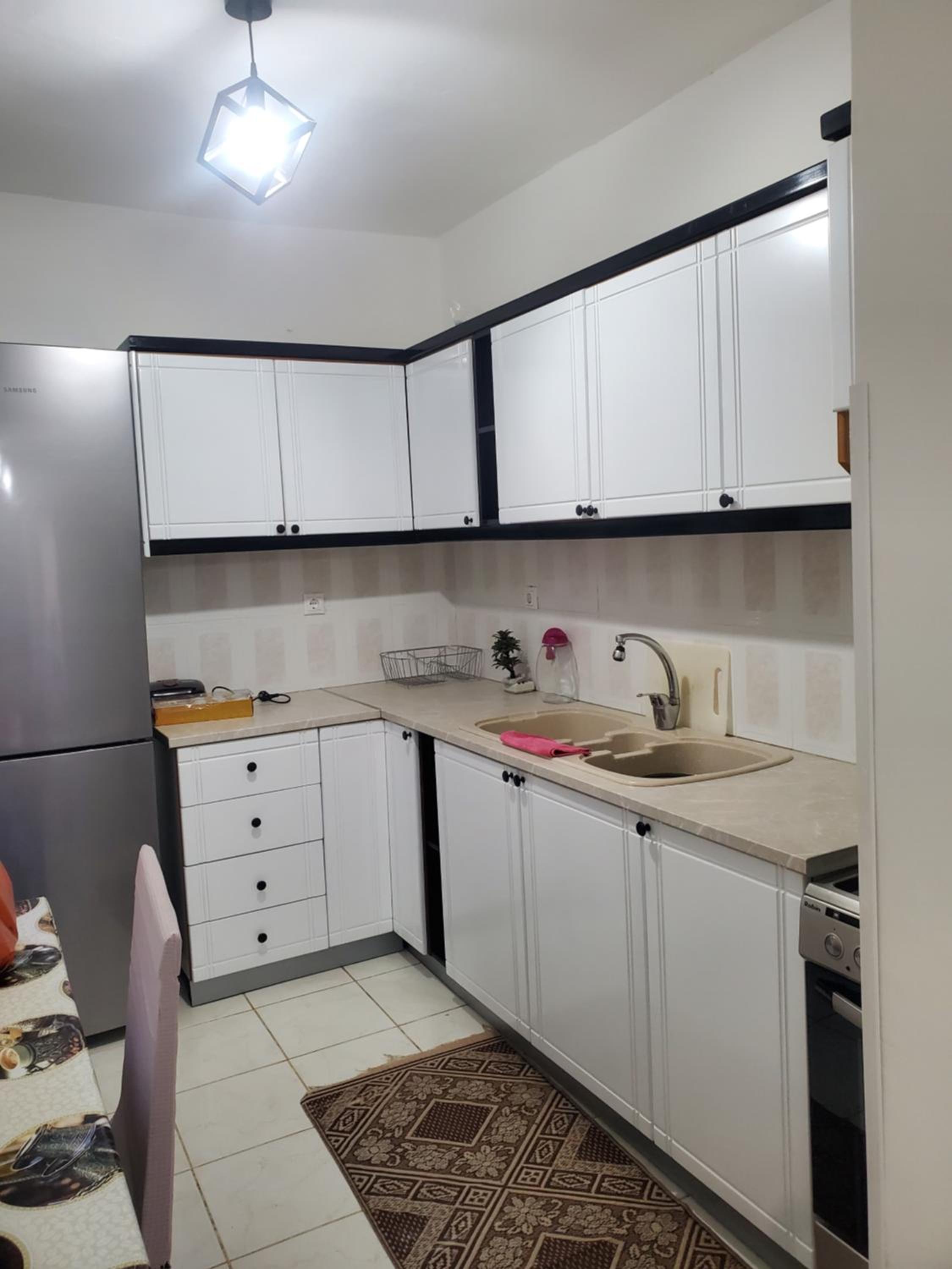 Andra Apartment