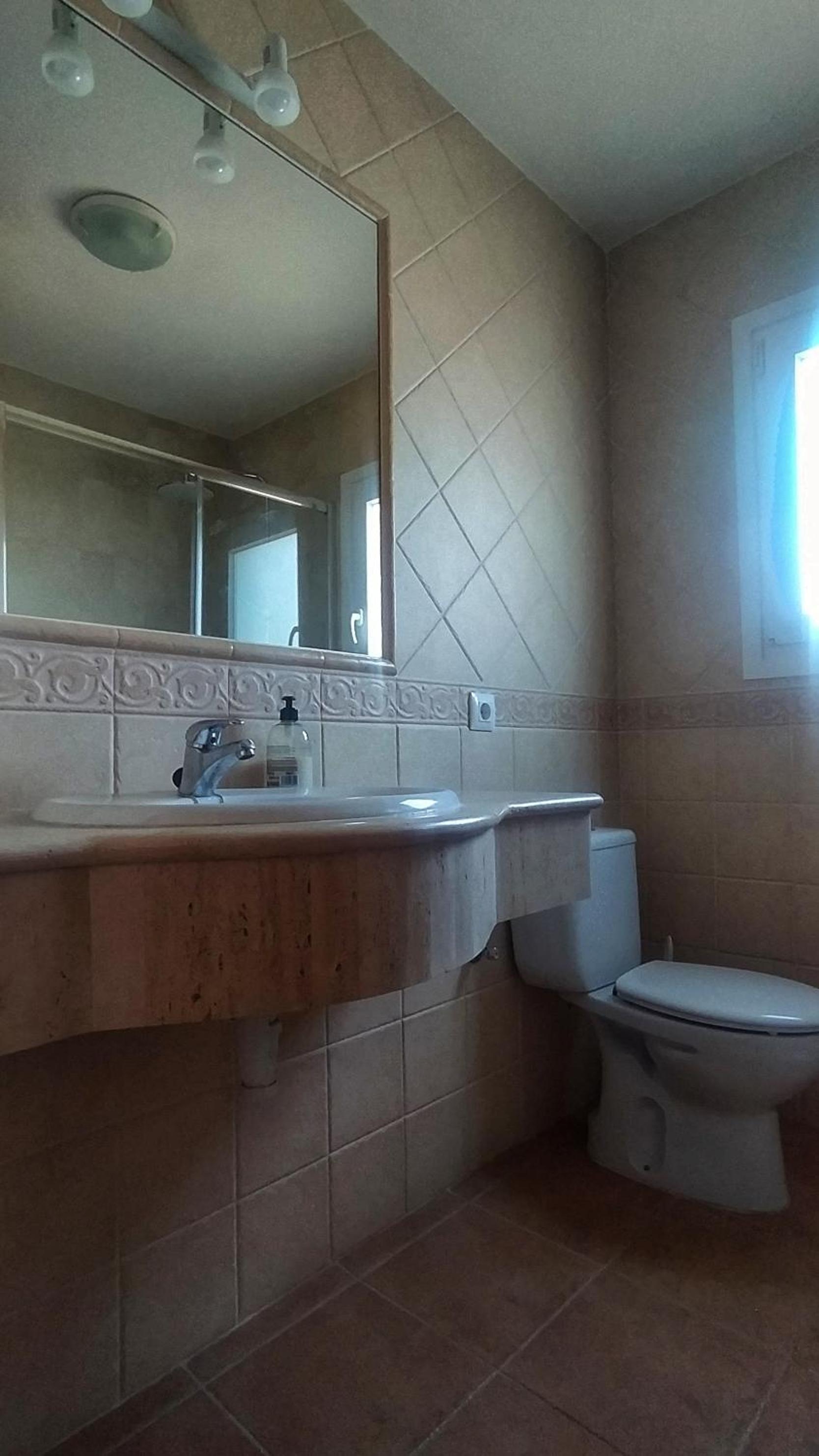 Son Bou Bonito y Renovado Apartamento