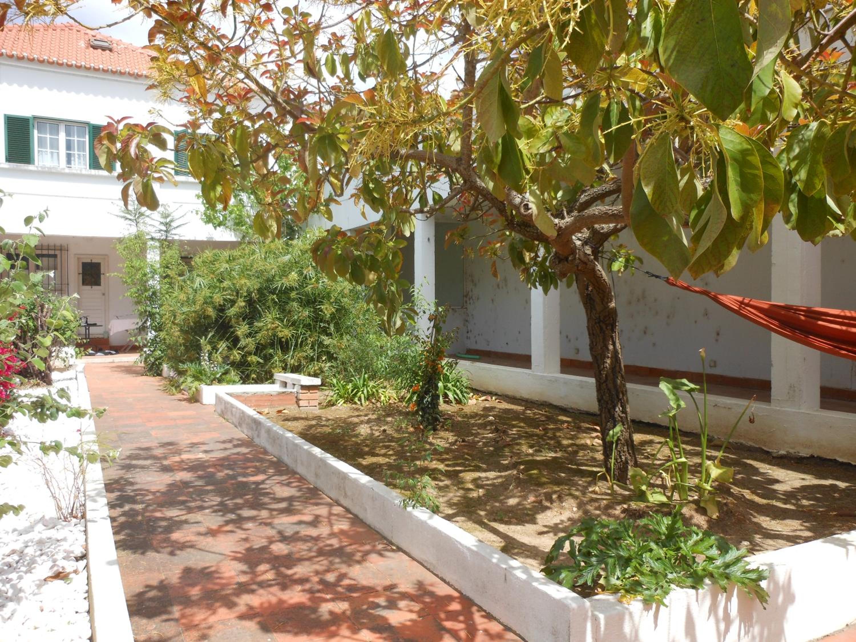 Photo 48
