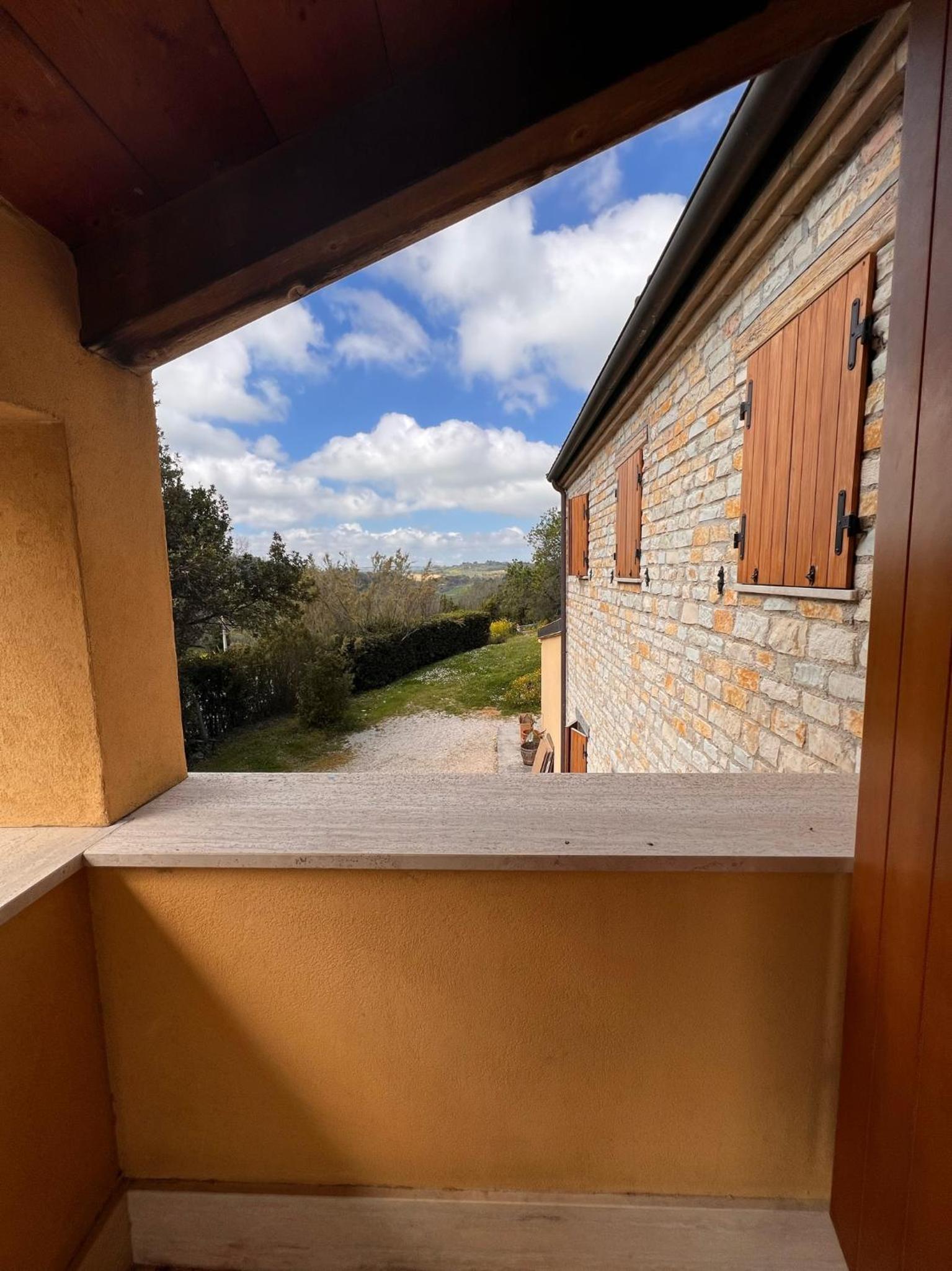 Agriturismo Conero view 3