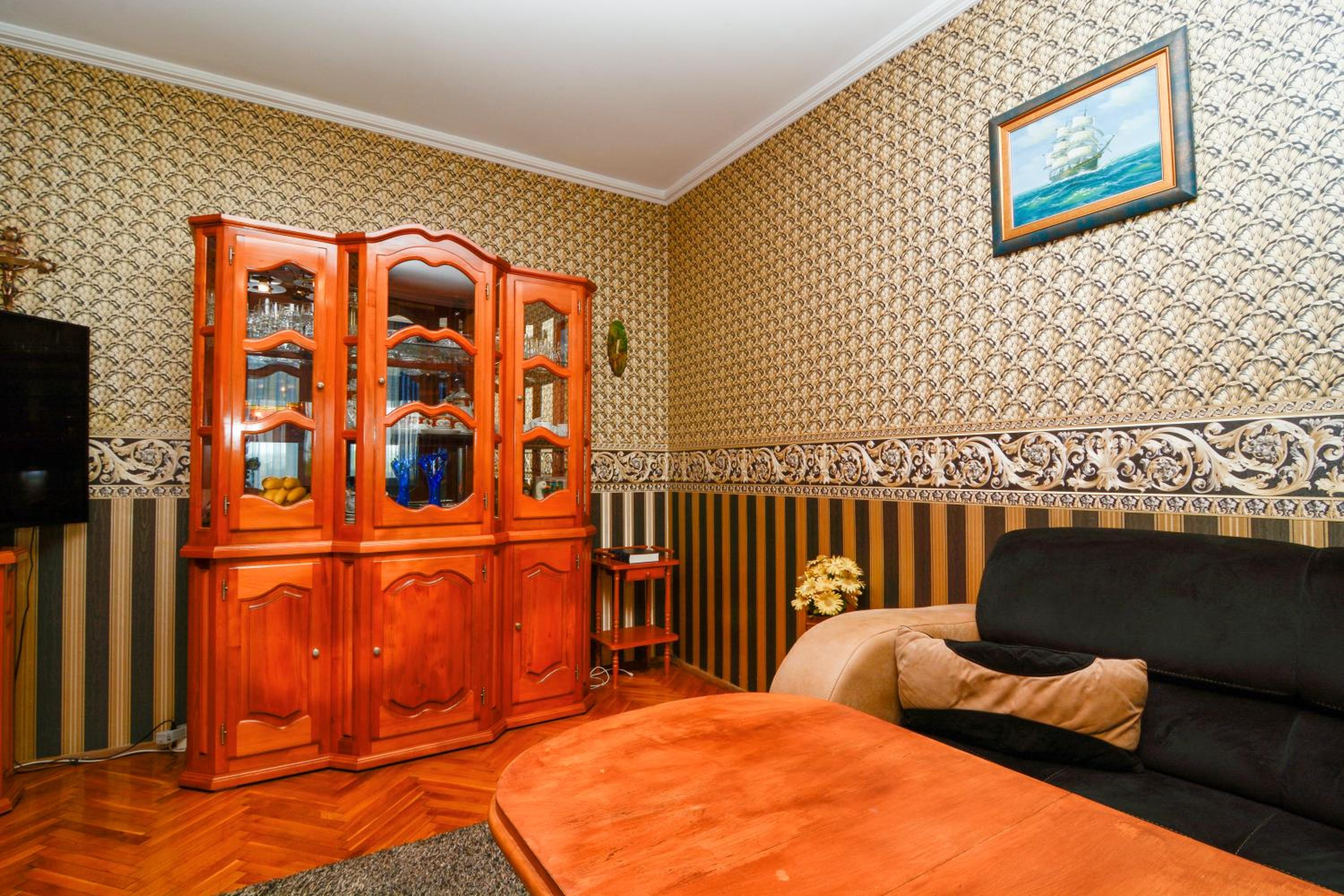 Two-Bedroom vintage apartment TOP location