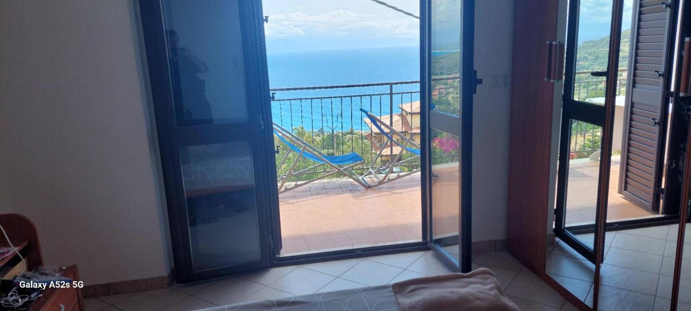 Balcony-Golfo di Gioia-SunsetViews-AuthenticItaly