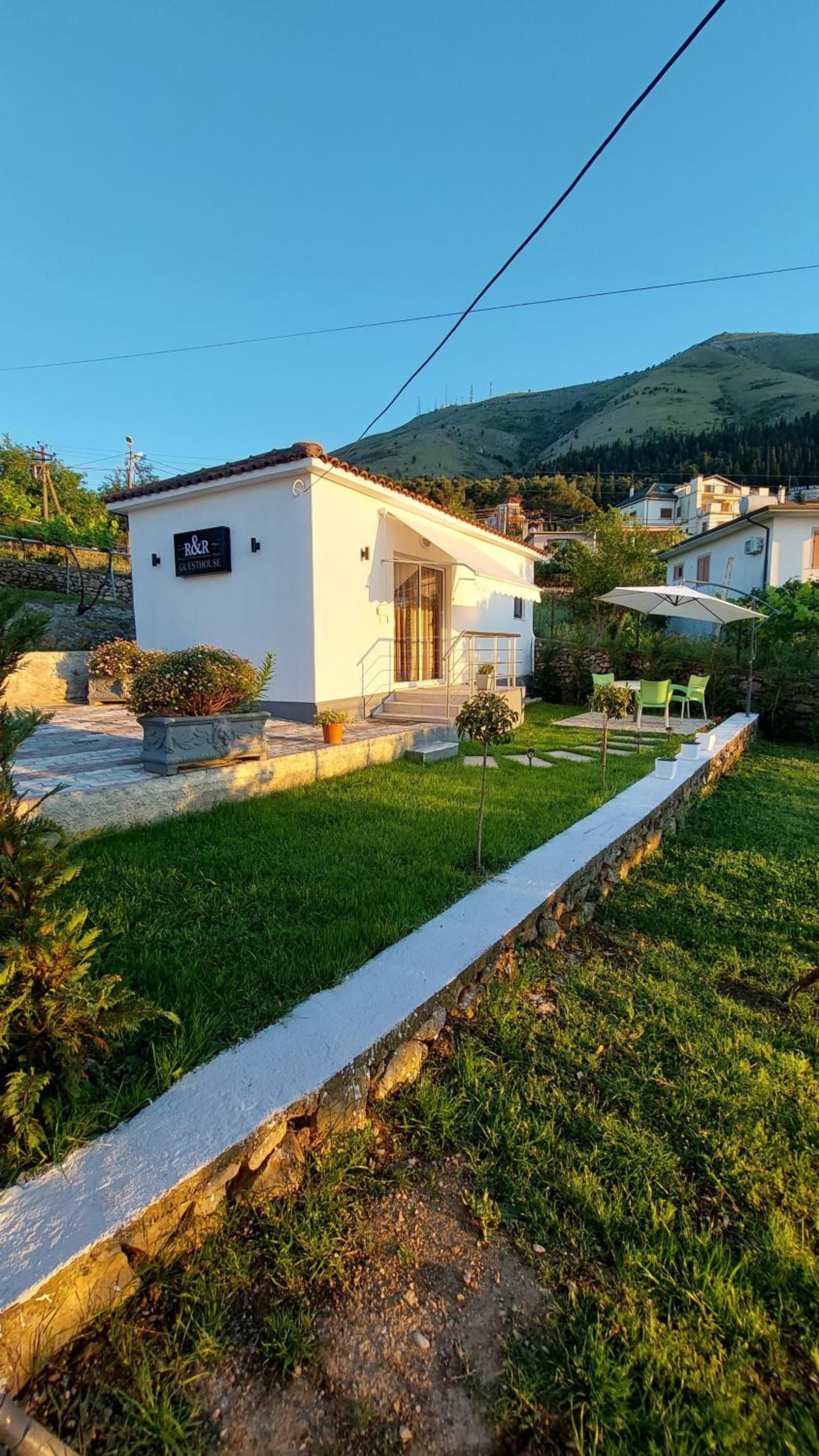 R&R Guest House photo 4