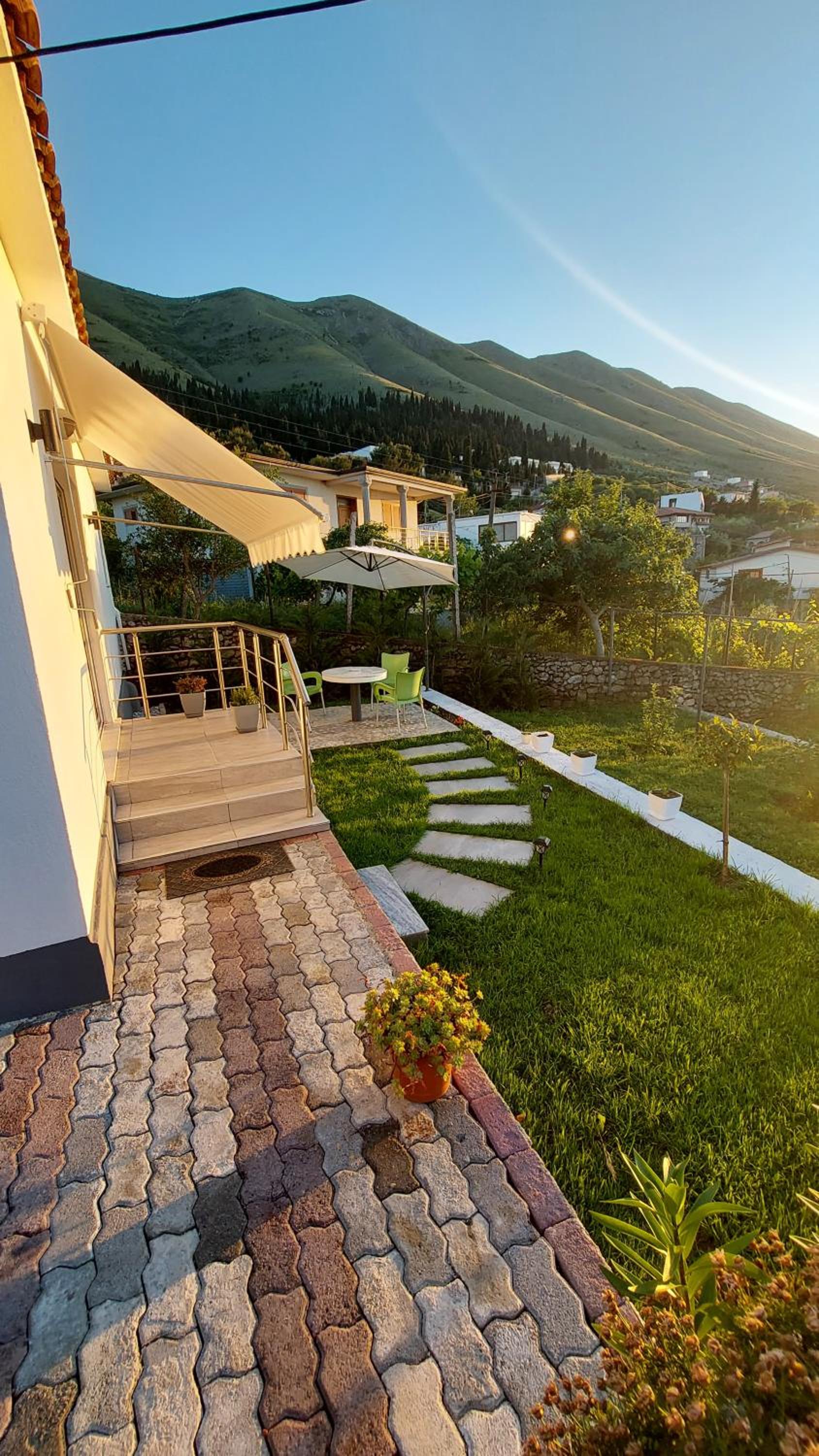 R&R Guest House photo 3