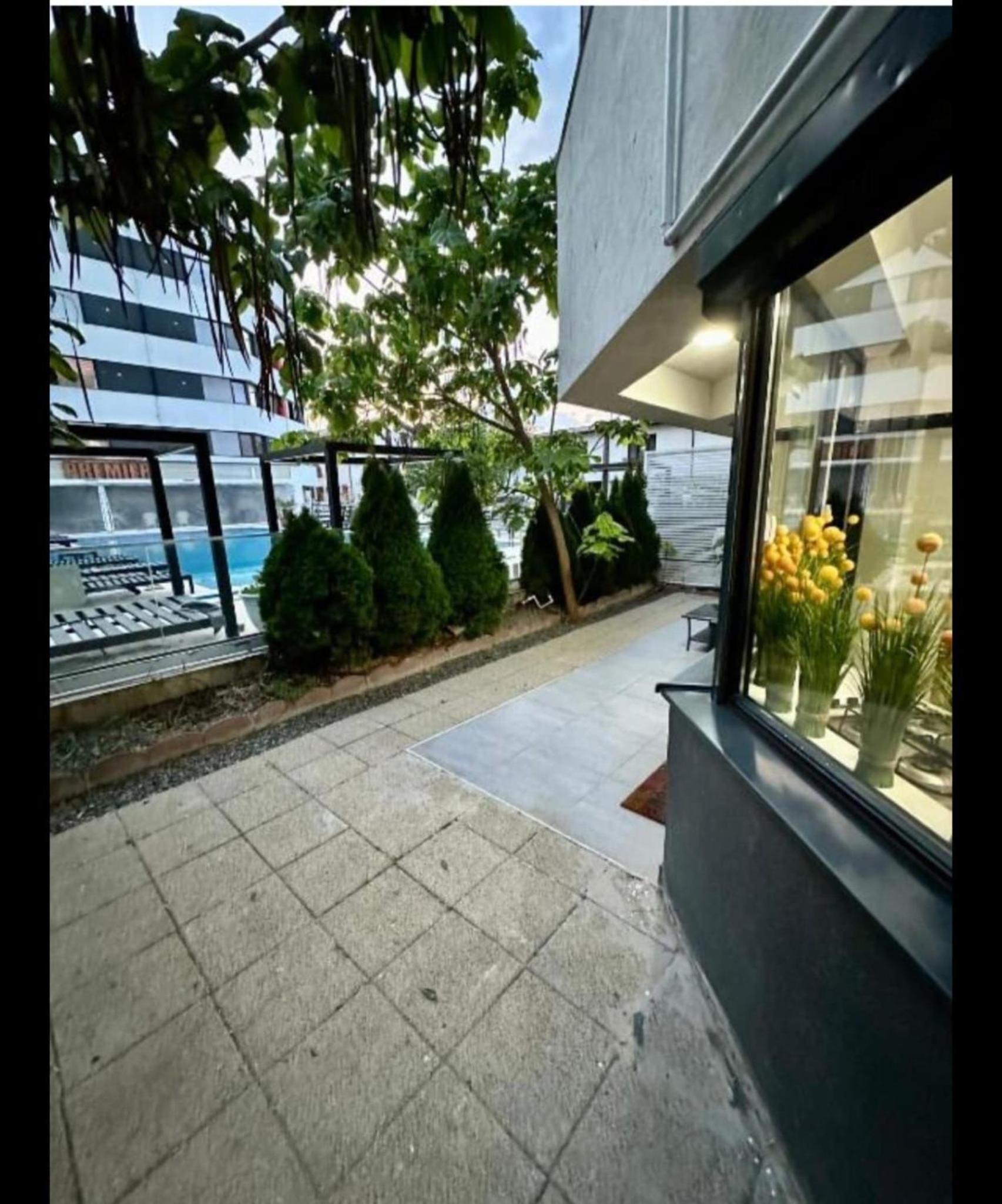 Apartament Unique Rezidence view 2