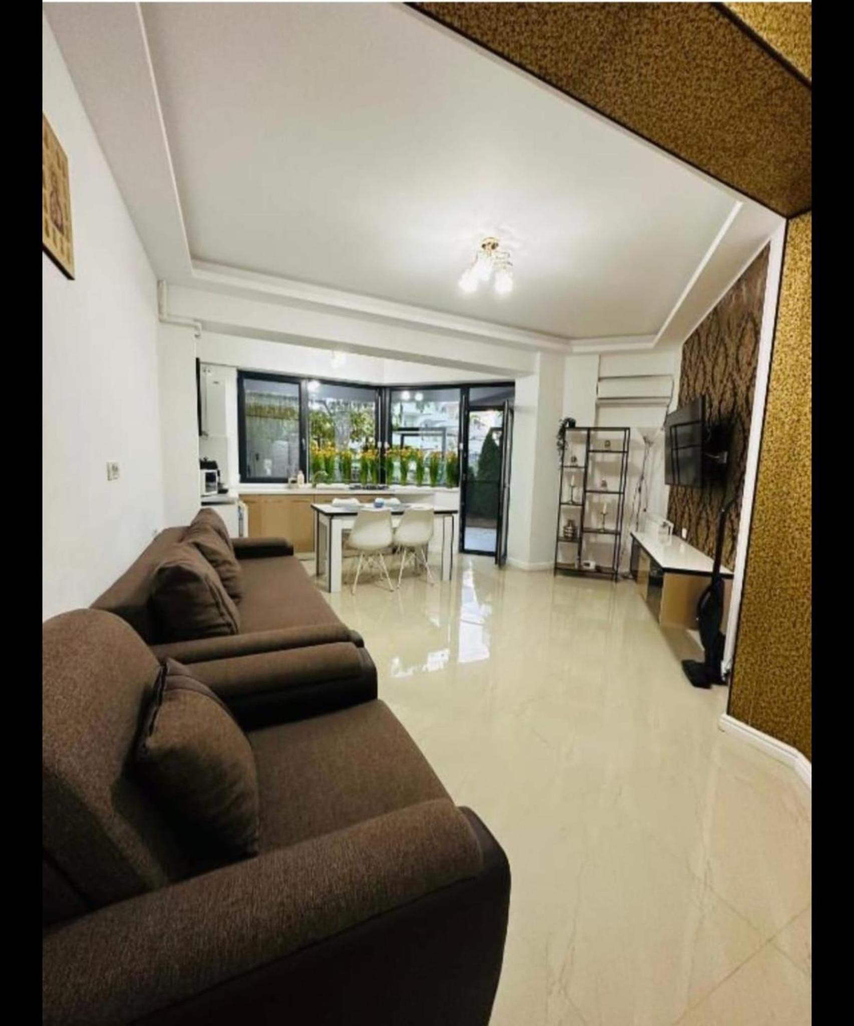 Apartament Unique Rezidence view 4