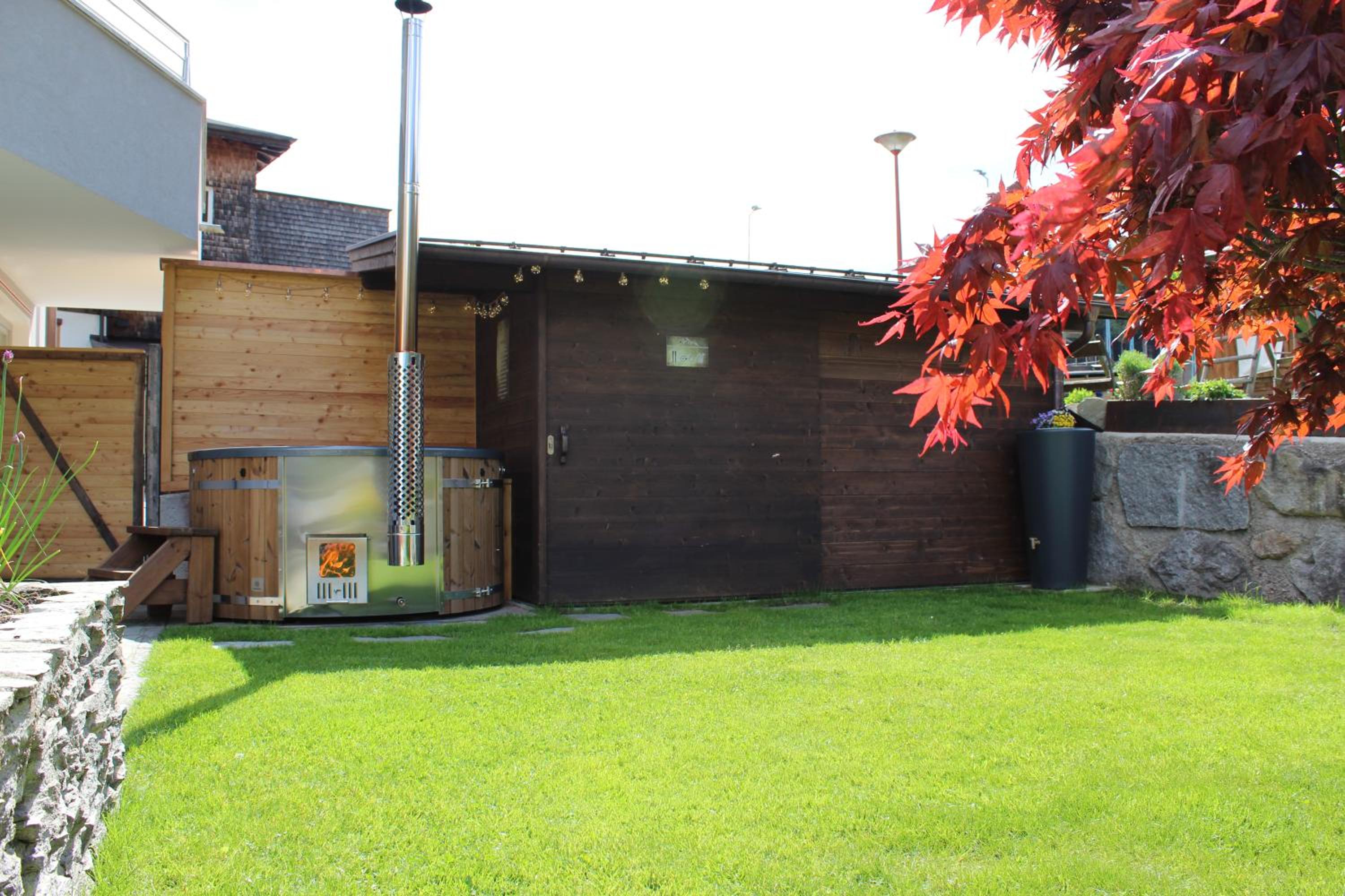 Ferienhaus Bergauf with Hot Tub