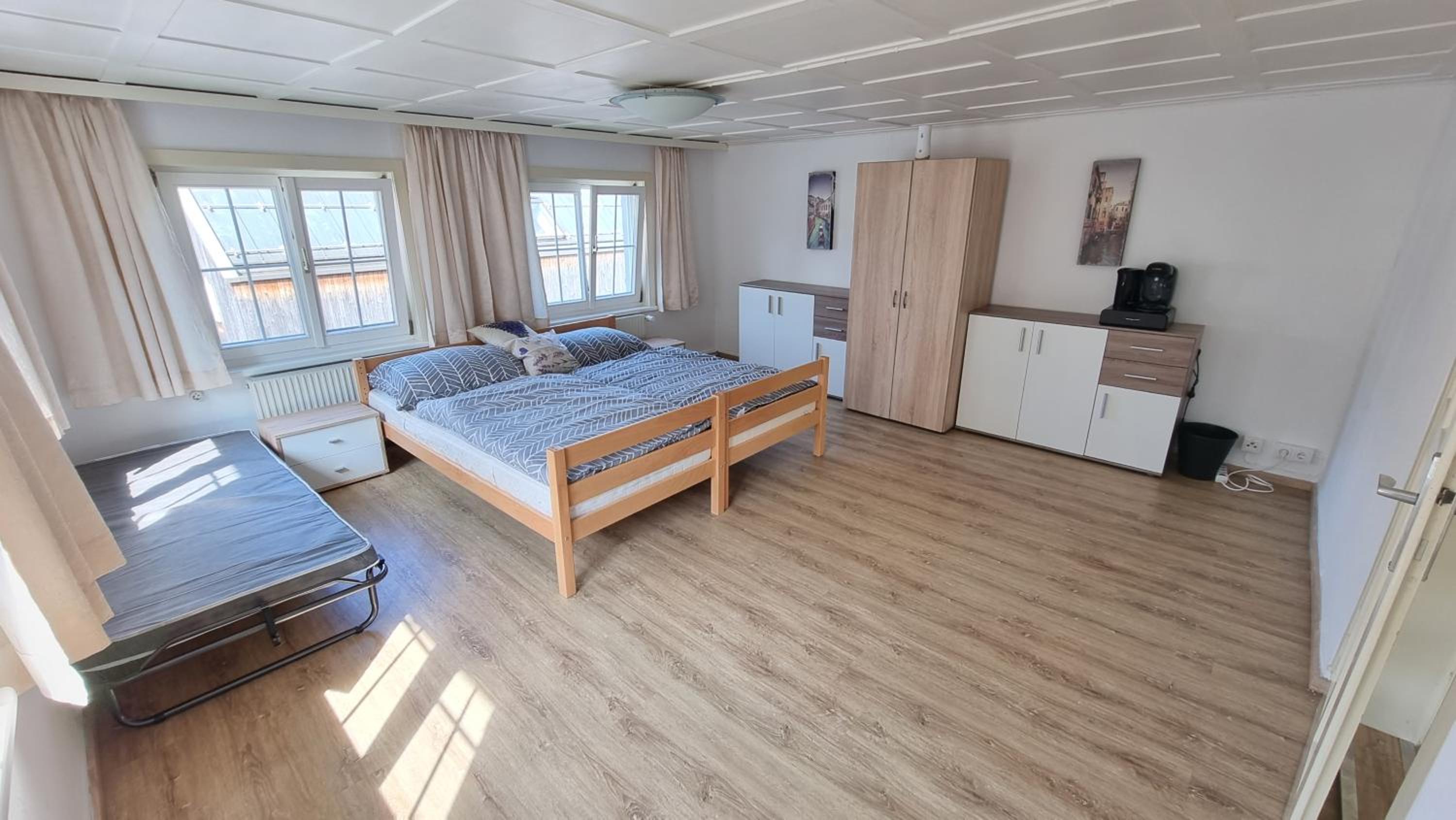 ZADRA Home