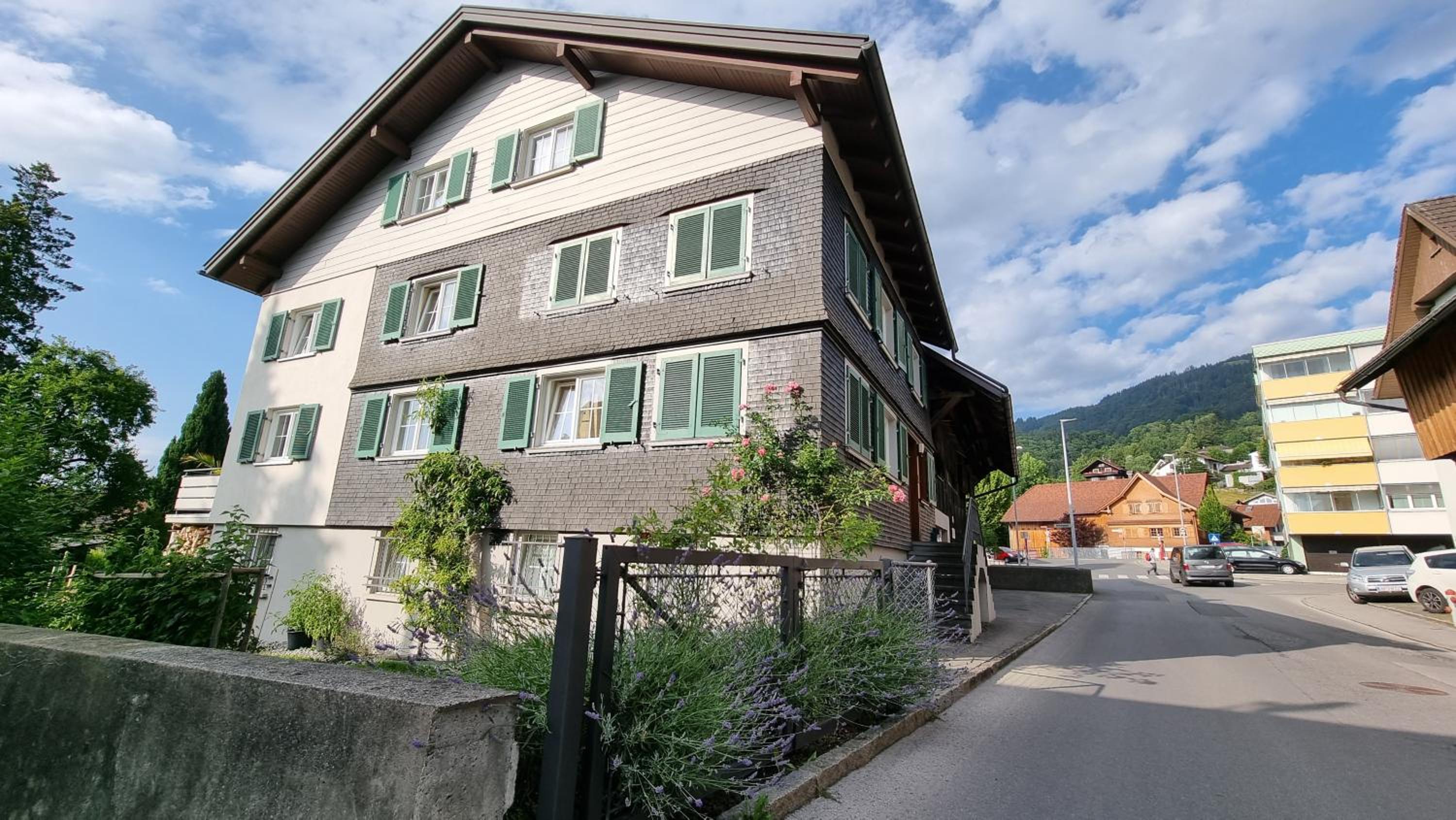 ZADRA Home