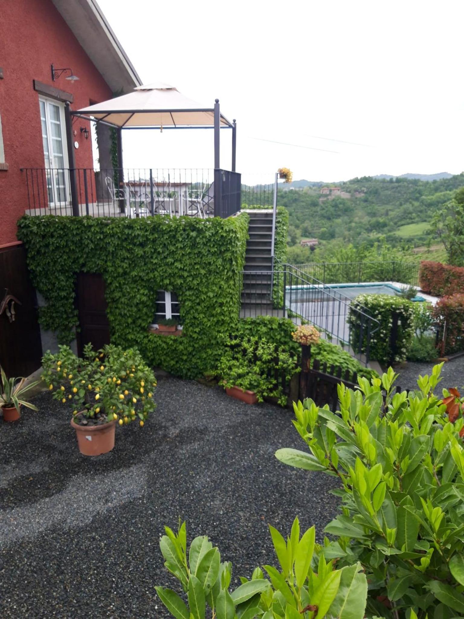 Agriturismo IL BIANCOSPINO Bed & Wine view 3