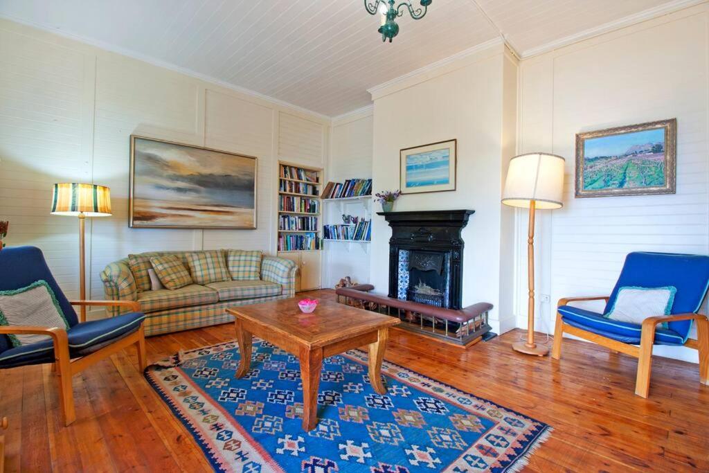 Stunning Boulders Beach house - Simonstown, Cape view 2