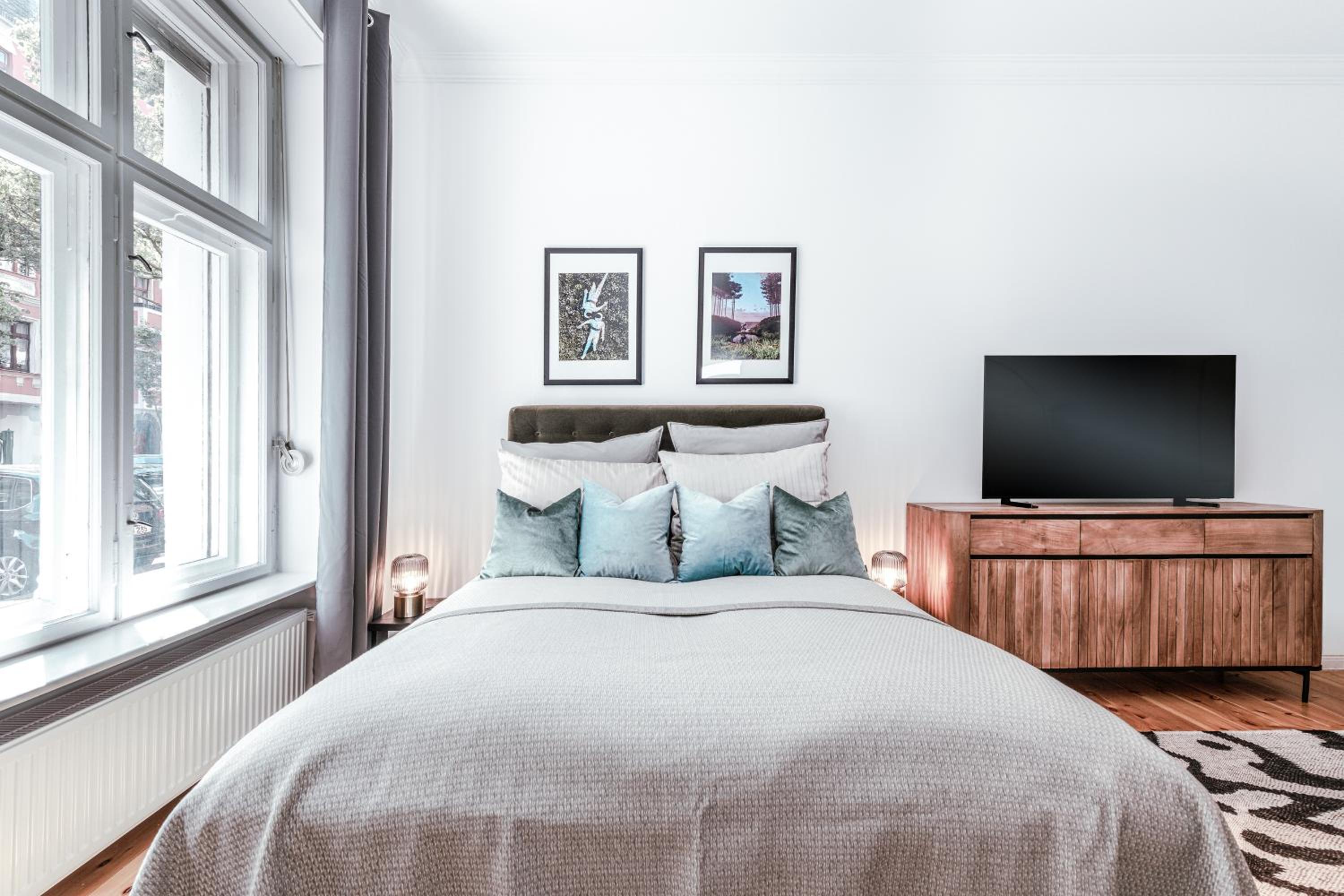 The Uckermuender - Group Flat in Central Berlin, Family-Friendly, 2BR, 2- 4 Guests