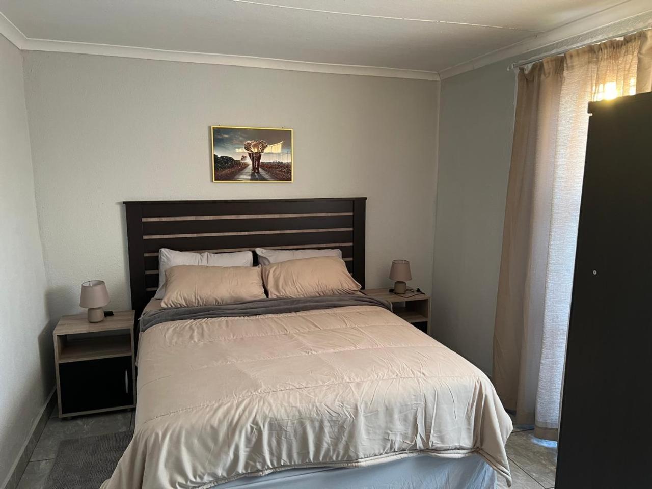 Exodus Guesthouse