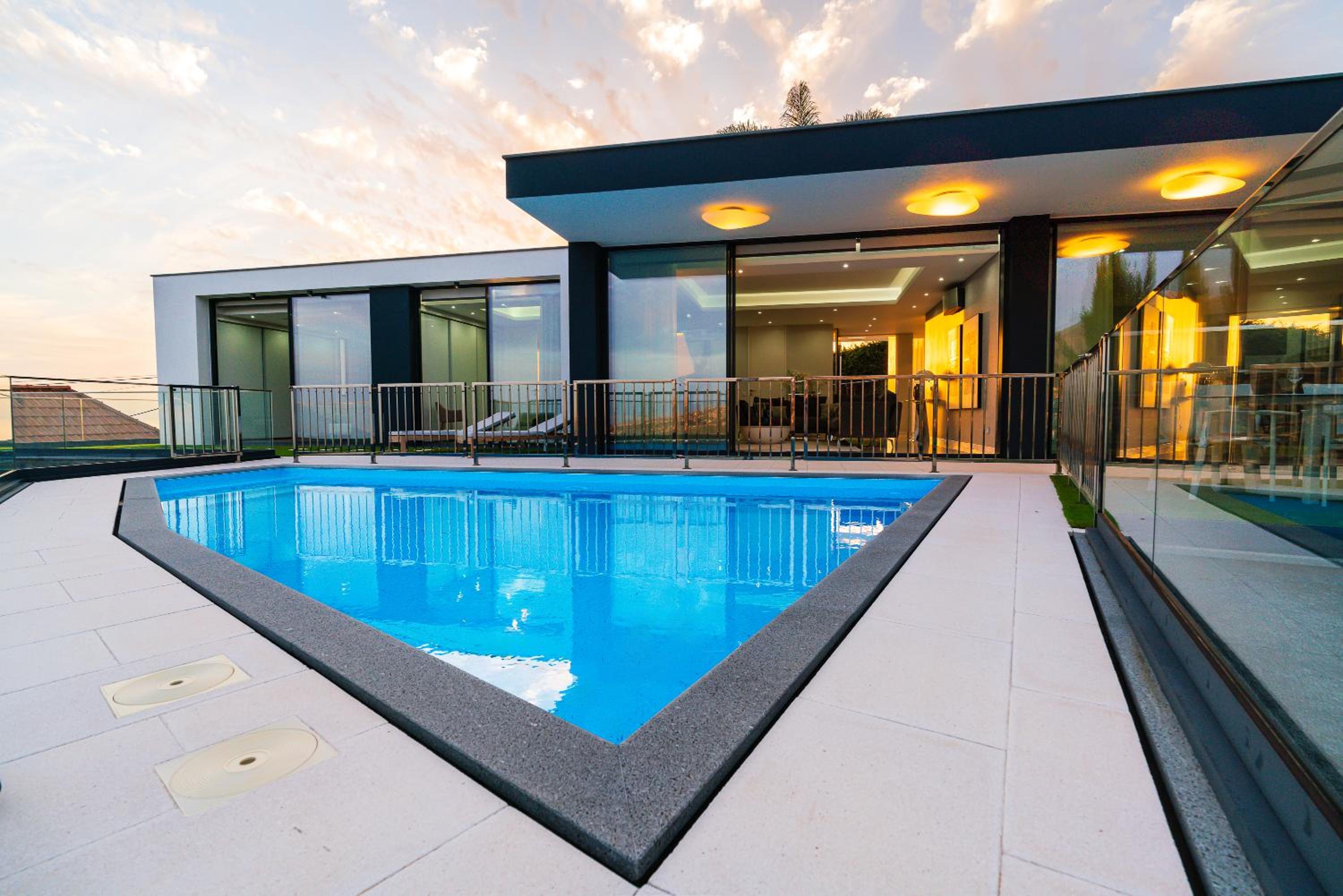 Luxury Ocean View Villa I Swimming pool I Vincents Place