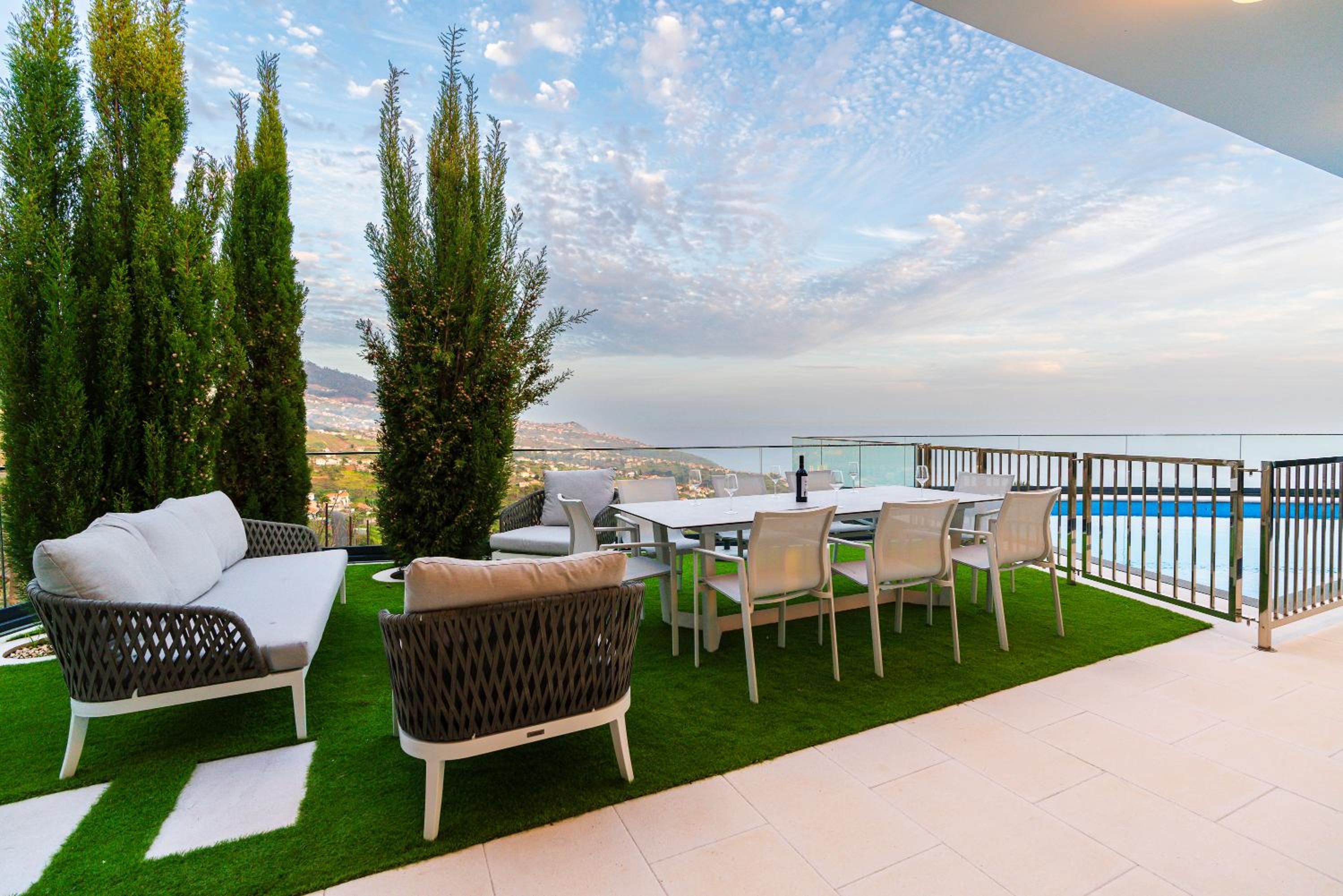 Luxury Ocean View Villa I Swimming pool I Vincents Place