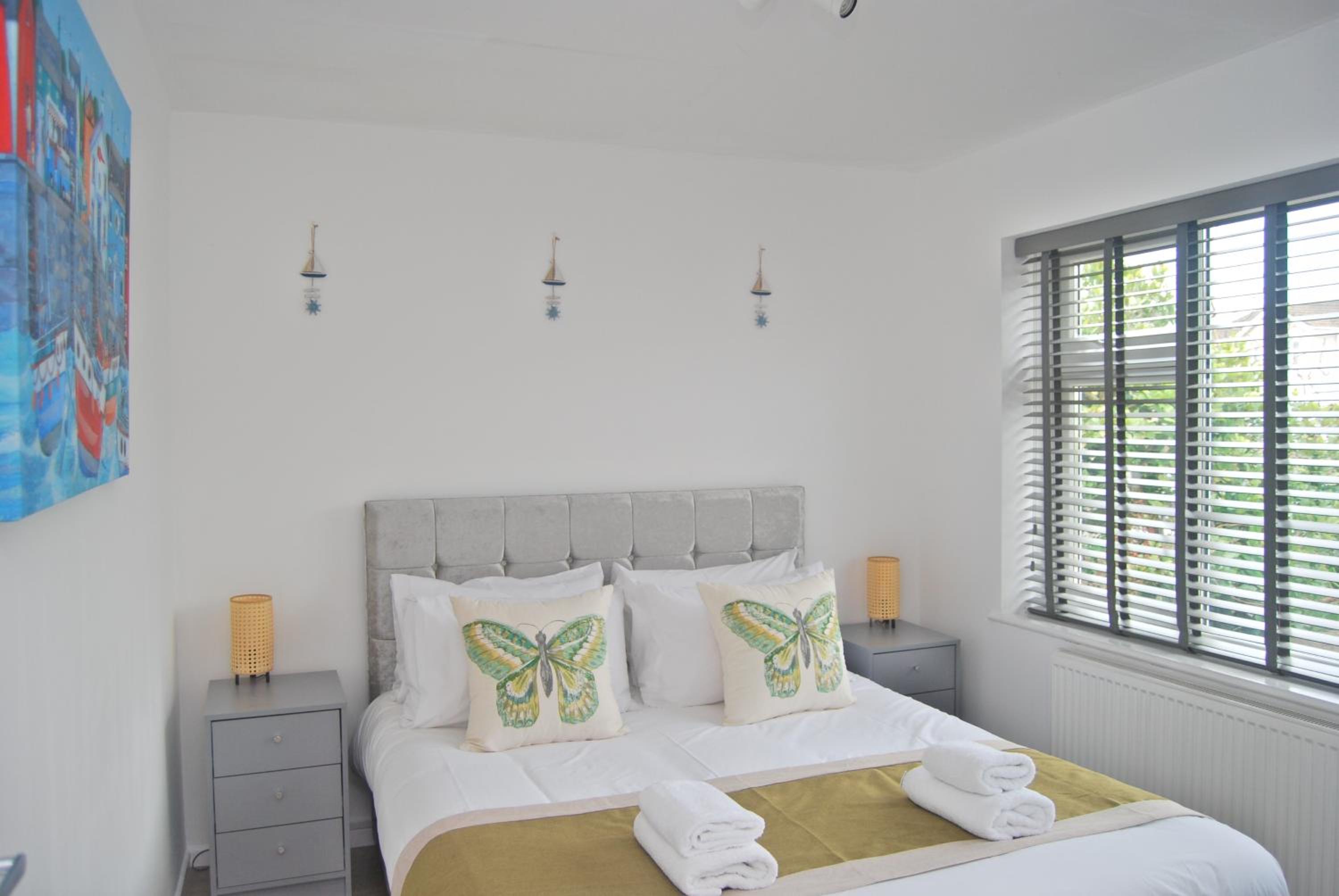 CartrefNumber64 - dog-friendly bungalow, 2 reception rooms view 4