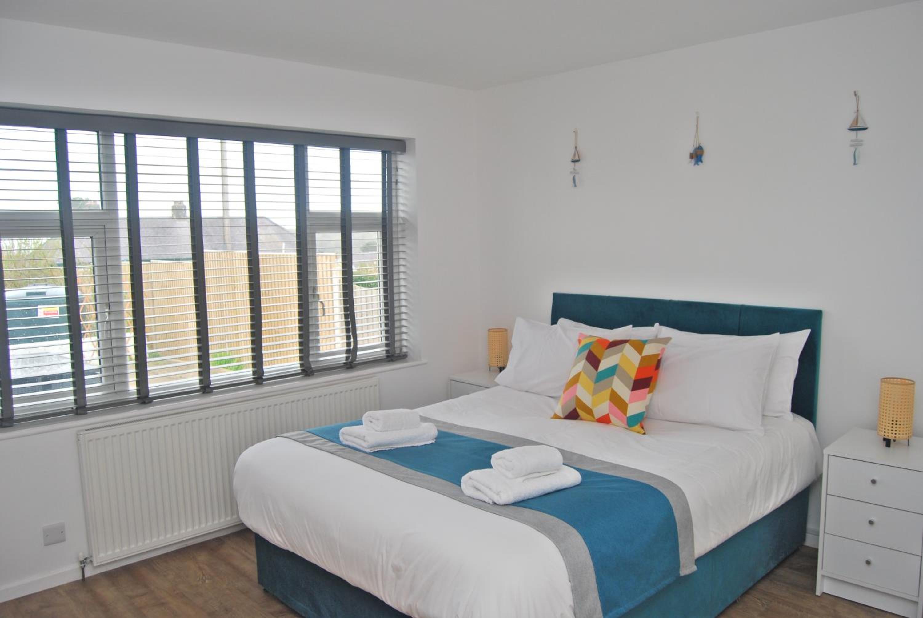 CartrefNumber64 - dog-friendly bungalow, 2 reception rooms view 3
