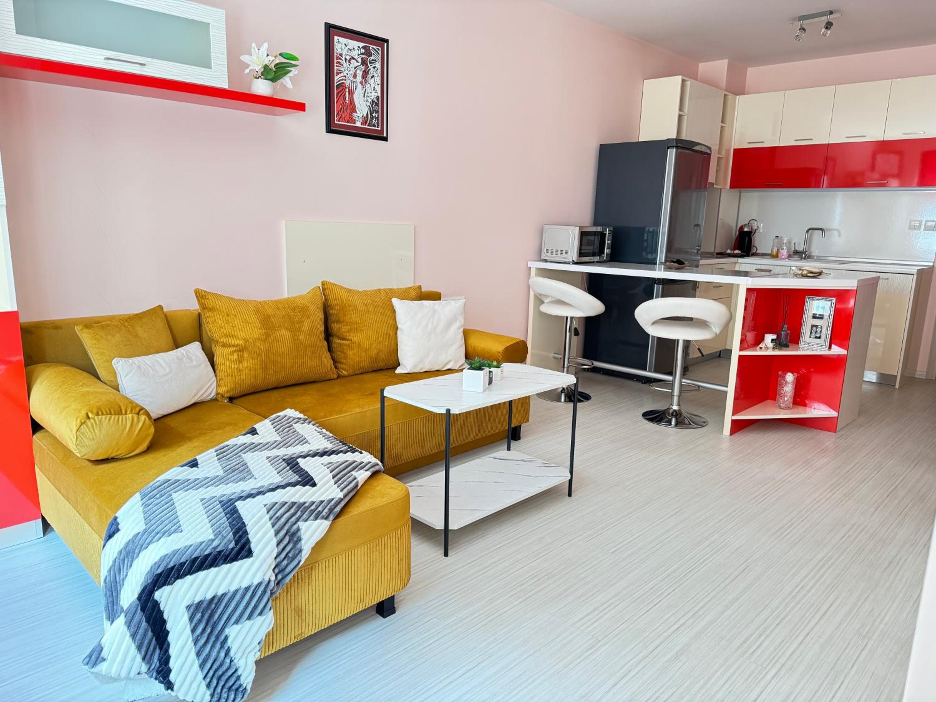 Pavel Home
