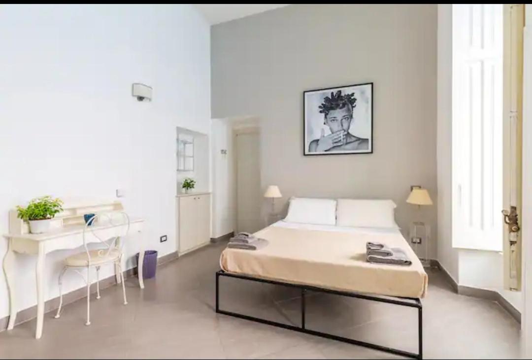 Napoli Relax Rooms Chiaia - Mergellina - Posillipo
