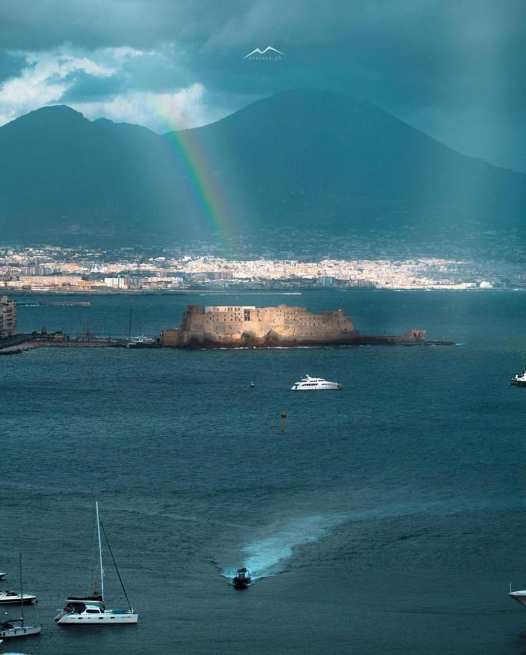 Napoli Relax Rooms Chiaia - Mergellina - Posillipo