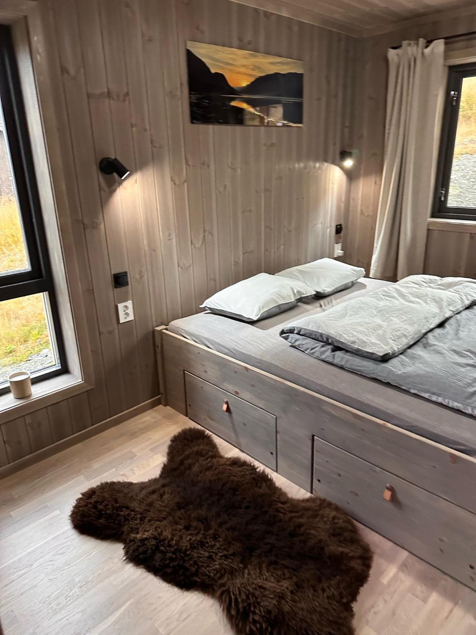 Snowcake Cottage