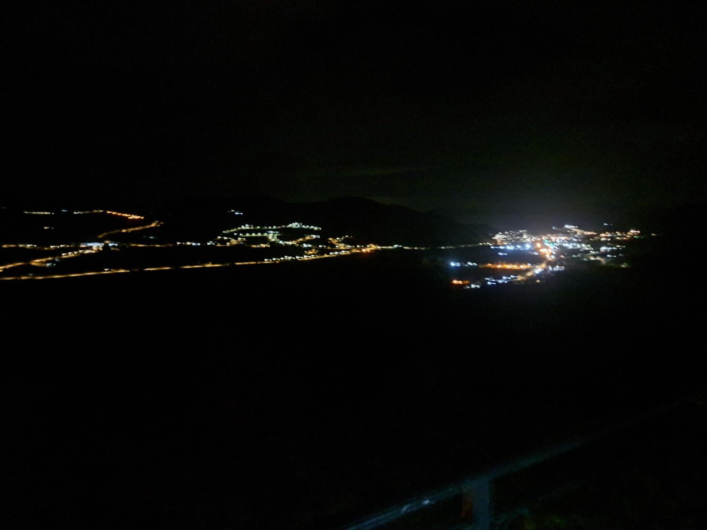 Dušanovac Panorama House - veliko dvoriste, 2 rostilja, pogled na Rasku