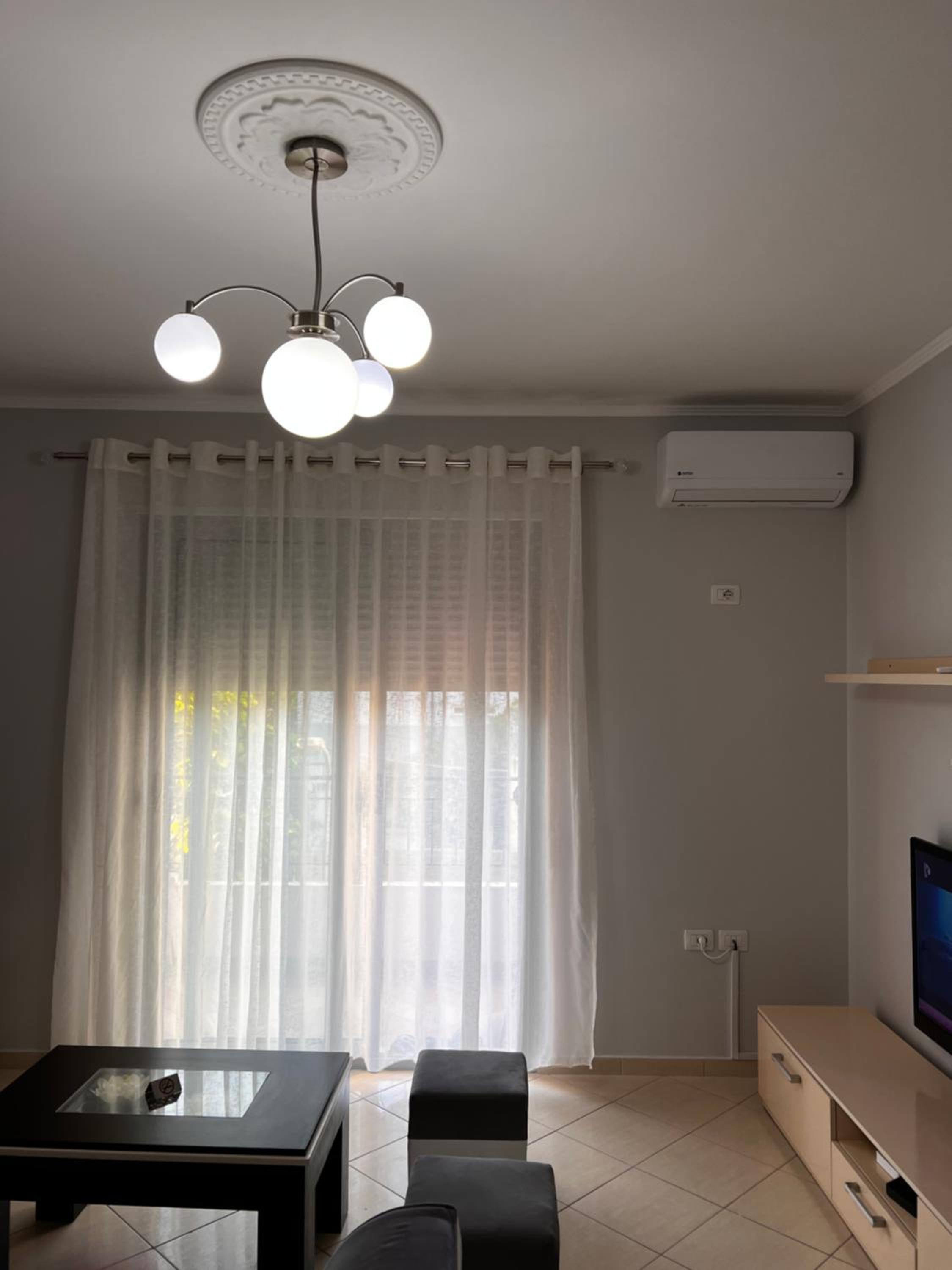 Ajlin’s Lungomare Apartment