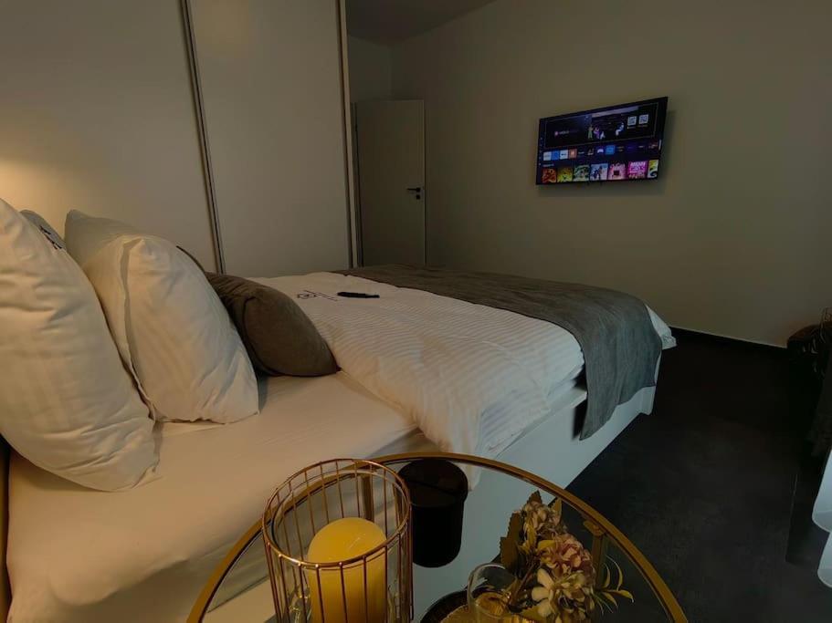 AYS ApartHotel