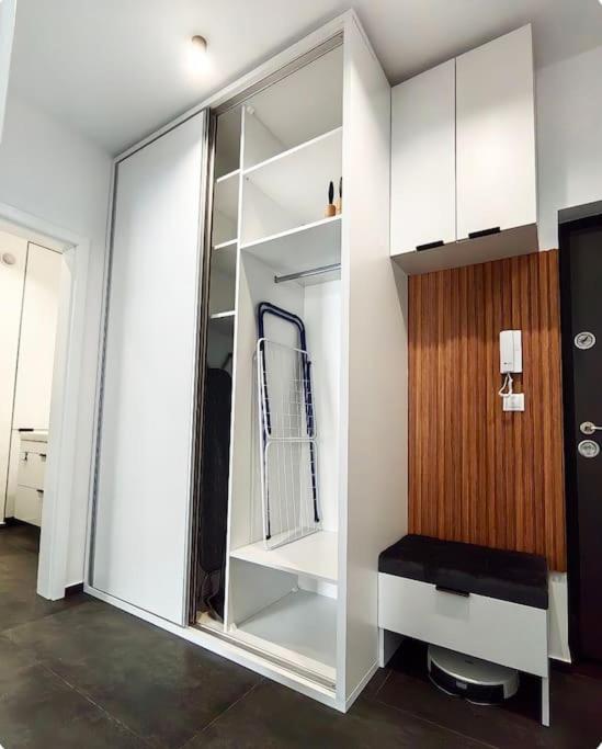 AYS ApartHotel