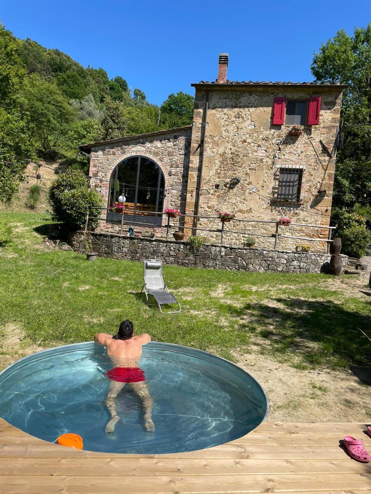Casa nel bosco il Grottone