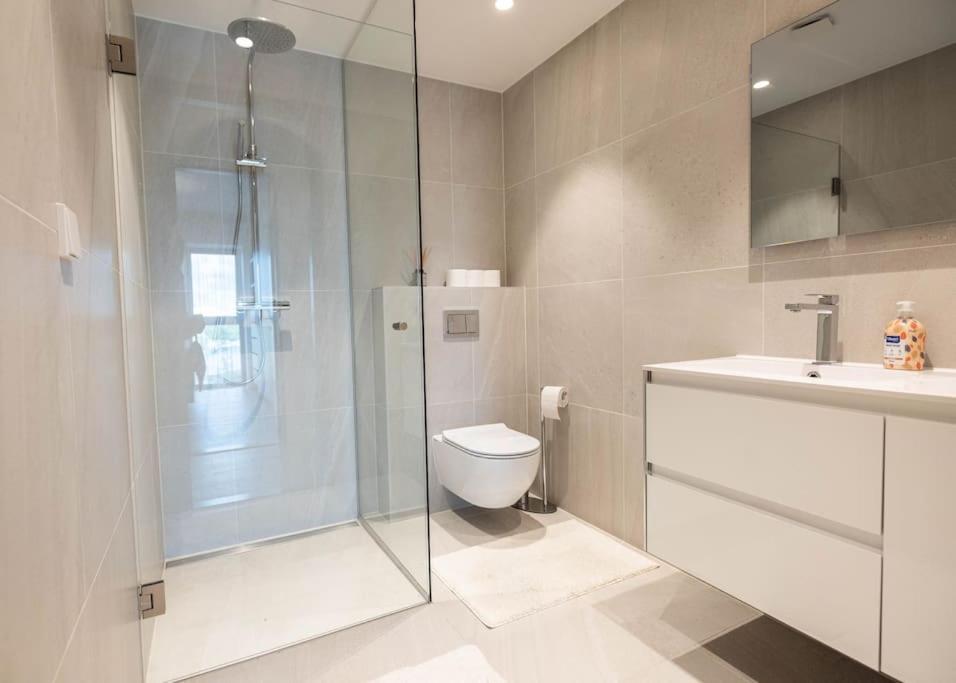 A luxurious apartment in Kalaranna