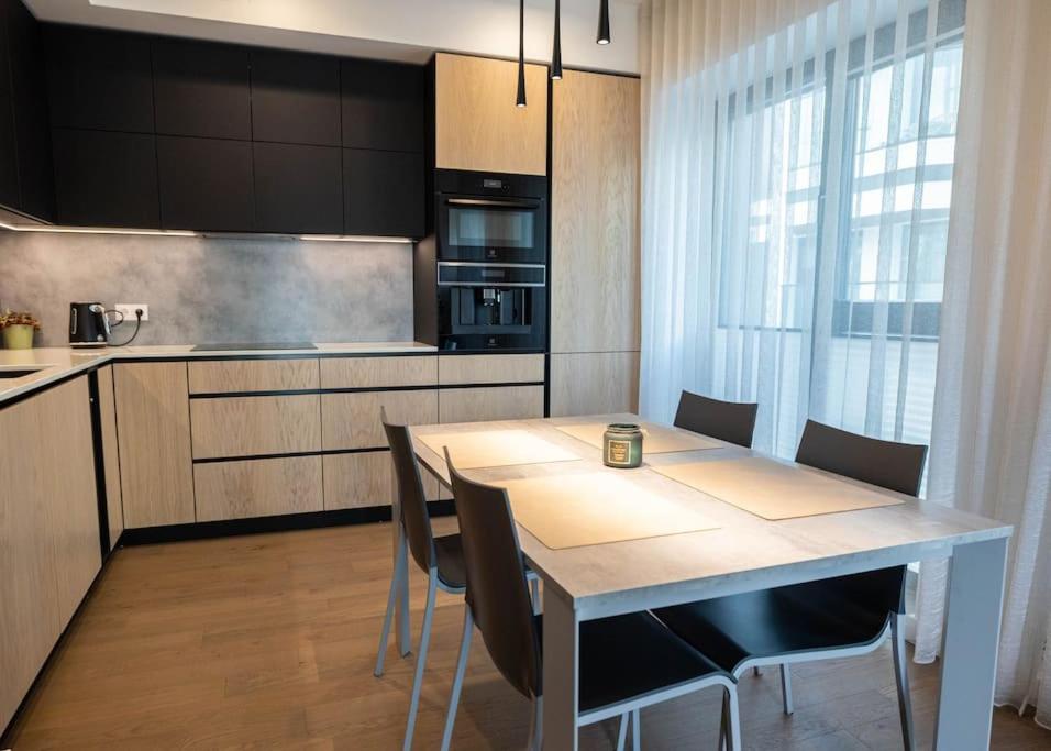A luxurious apartment in Kalaranna
