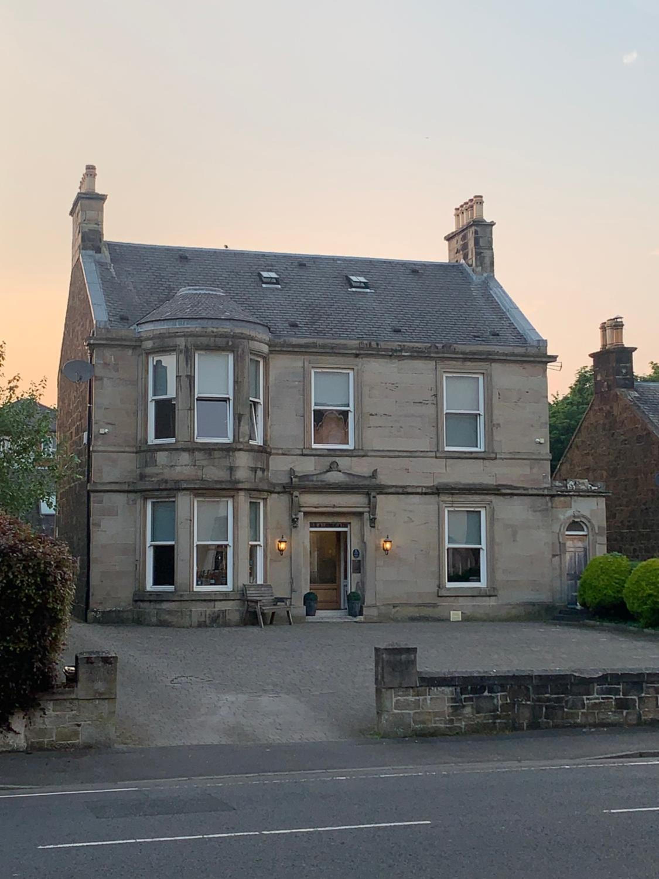 Hotel Braidmead House - Image 1