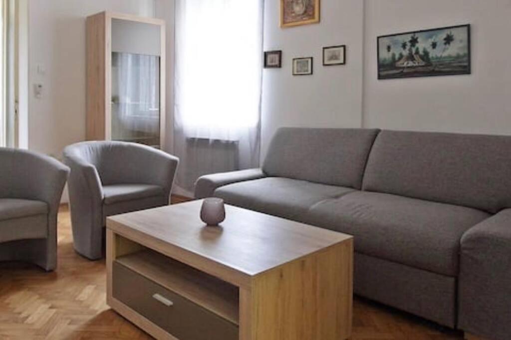 Beachfront Dubrovnik Villa