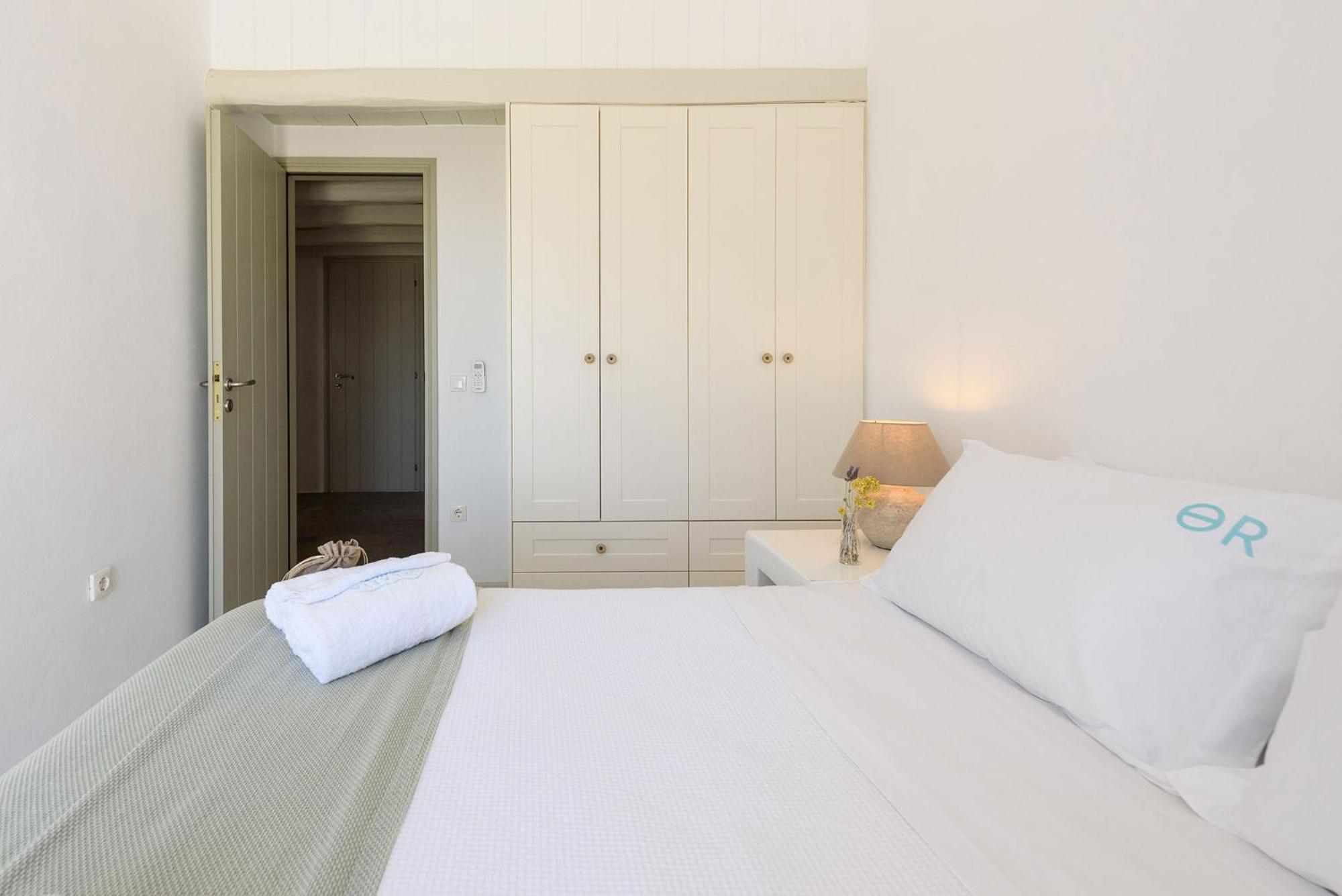 Thalatta Residence Paros