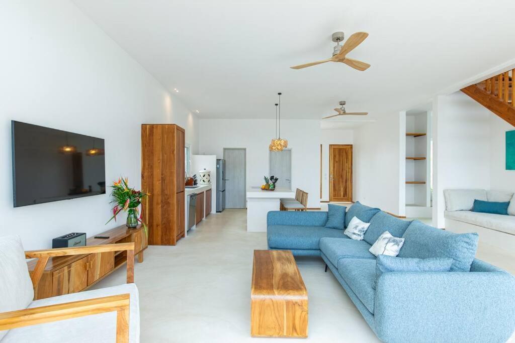 Stylish ocean view Villa Blume at Hermosa Hills