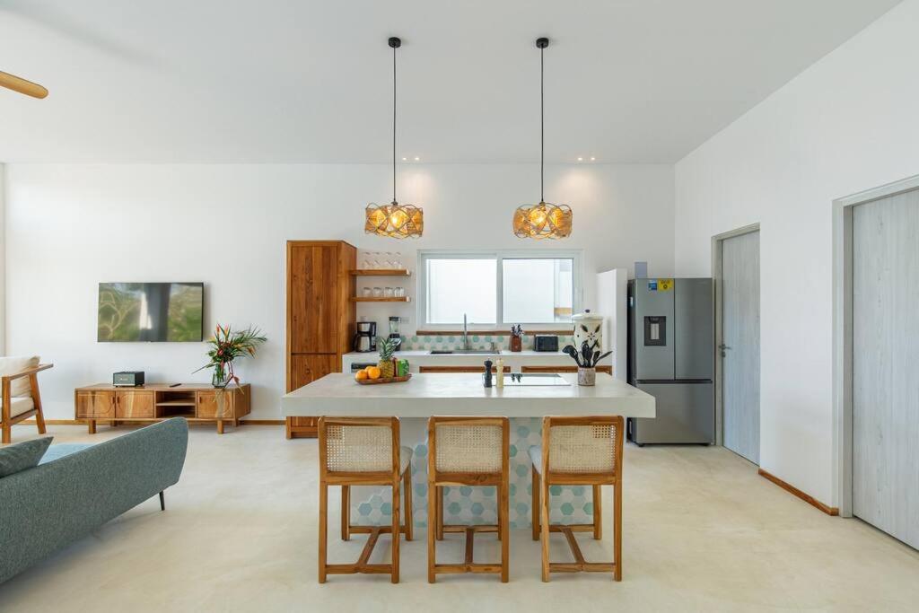 Stylish ocean view Villa Blume at Hermosa Hills