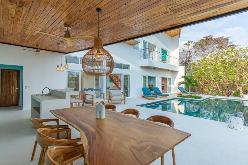 Stylish ocean view Villa Blume at Hermosa Hills