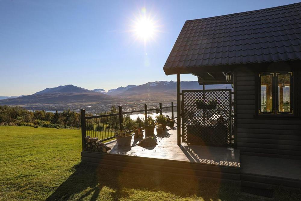LL Properties - Charming Panorama Family Cabin view 5