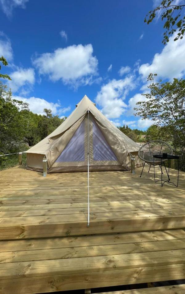 Hotel Glamping Tent Mariehamn - Image 1