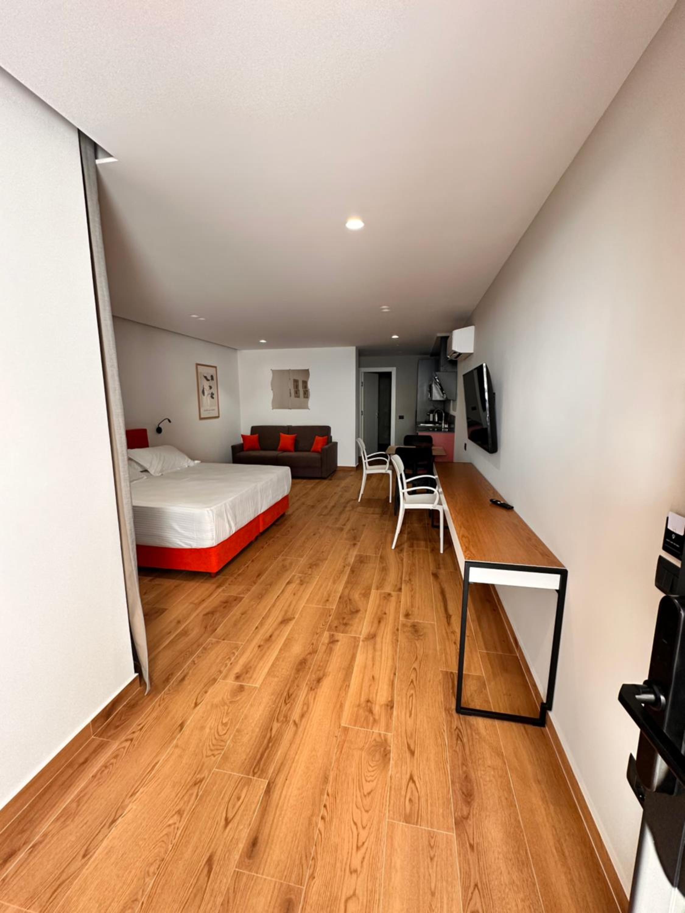 LOOKOUT Apartments 3