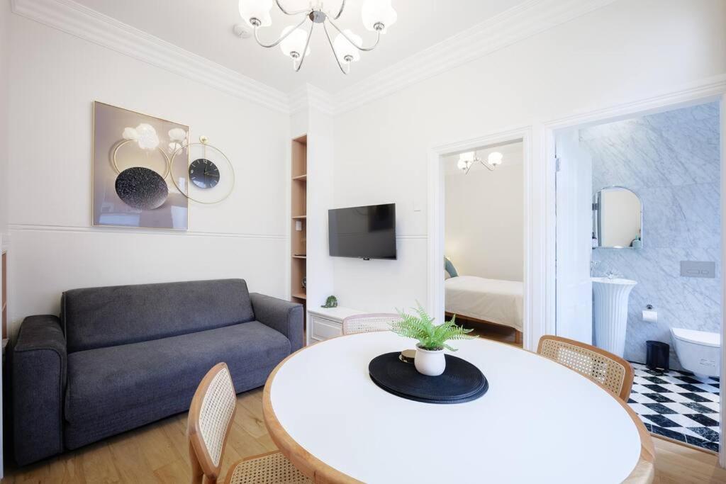 Cosy Federation Apartment Kirribilli 2 Bedroom #2